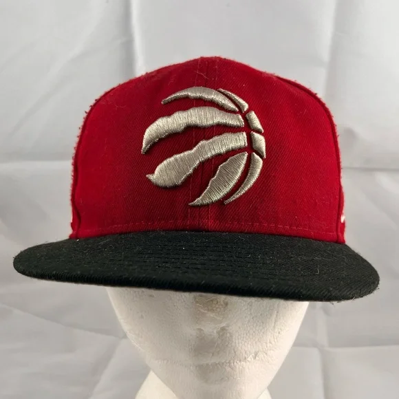 Toronto Raptors SnapBack ball hat - Picture 1 of 5